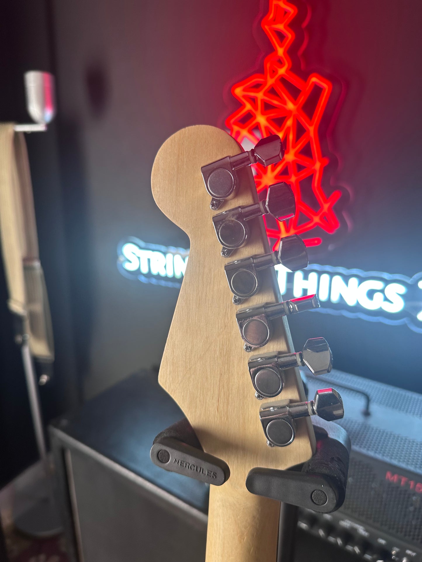 Deviser SSS Strat electric guitar