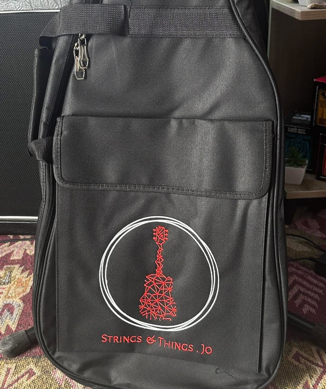 Strings & Things Padded Guitar Gigbag Strings & Things Padded Guitar Gigbag