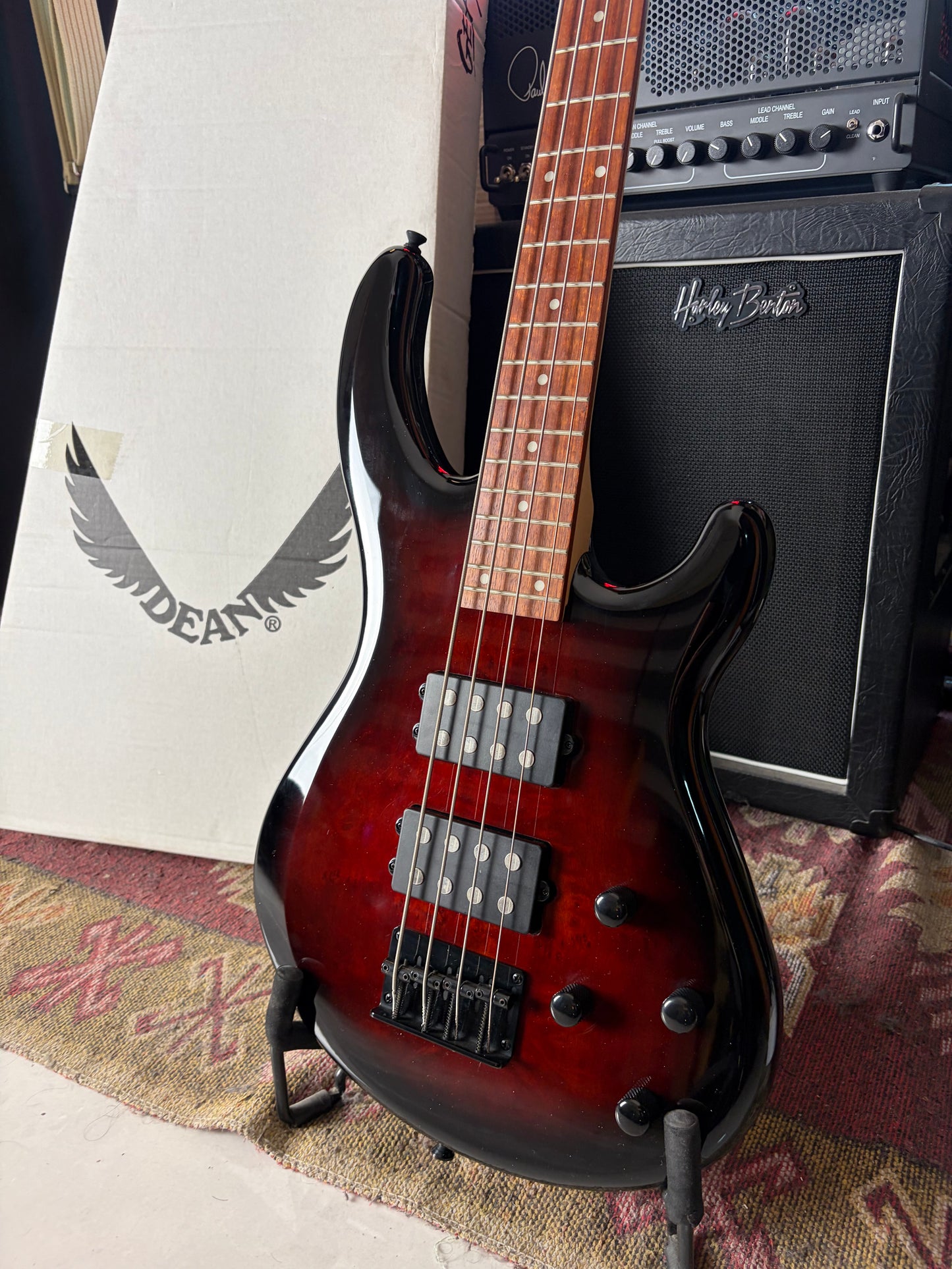 * Brand New * Dean Edge 2 Burled Maple 4 Strings Bass