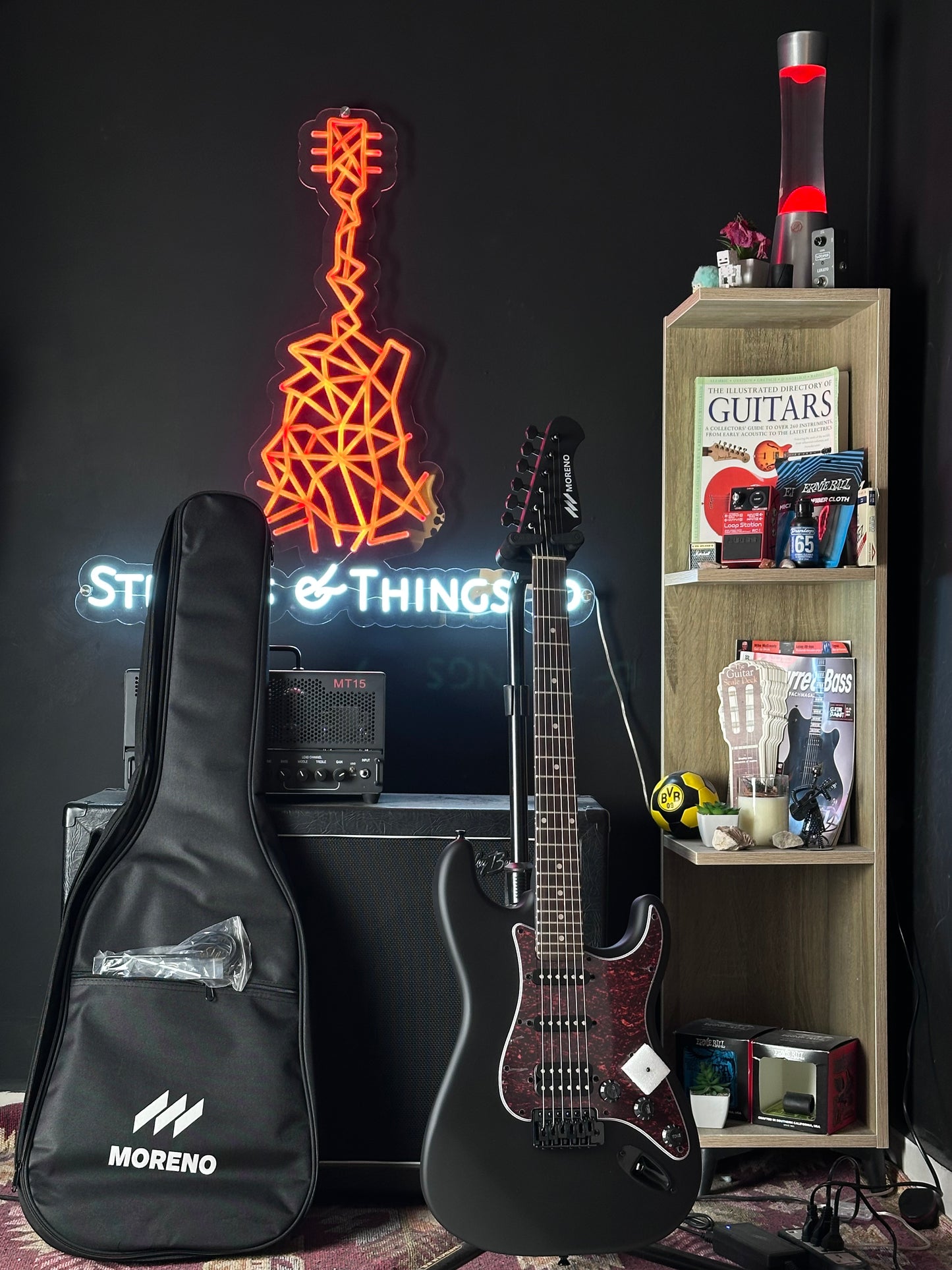 * Brand New * Moreno ST-101 HSS Matte Black/Red Electric Guitar + free bag, picks and cable