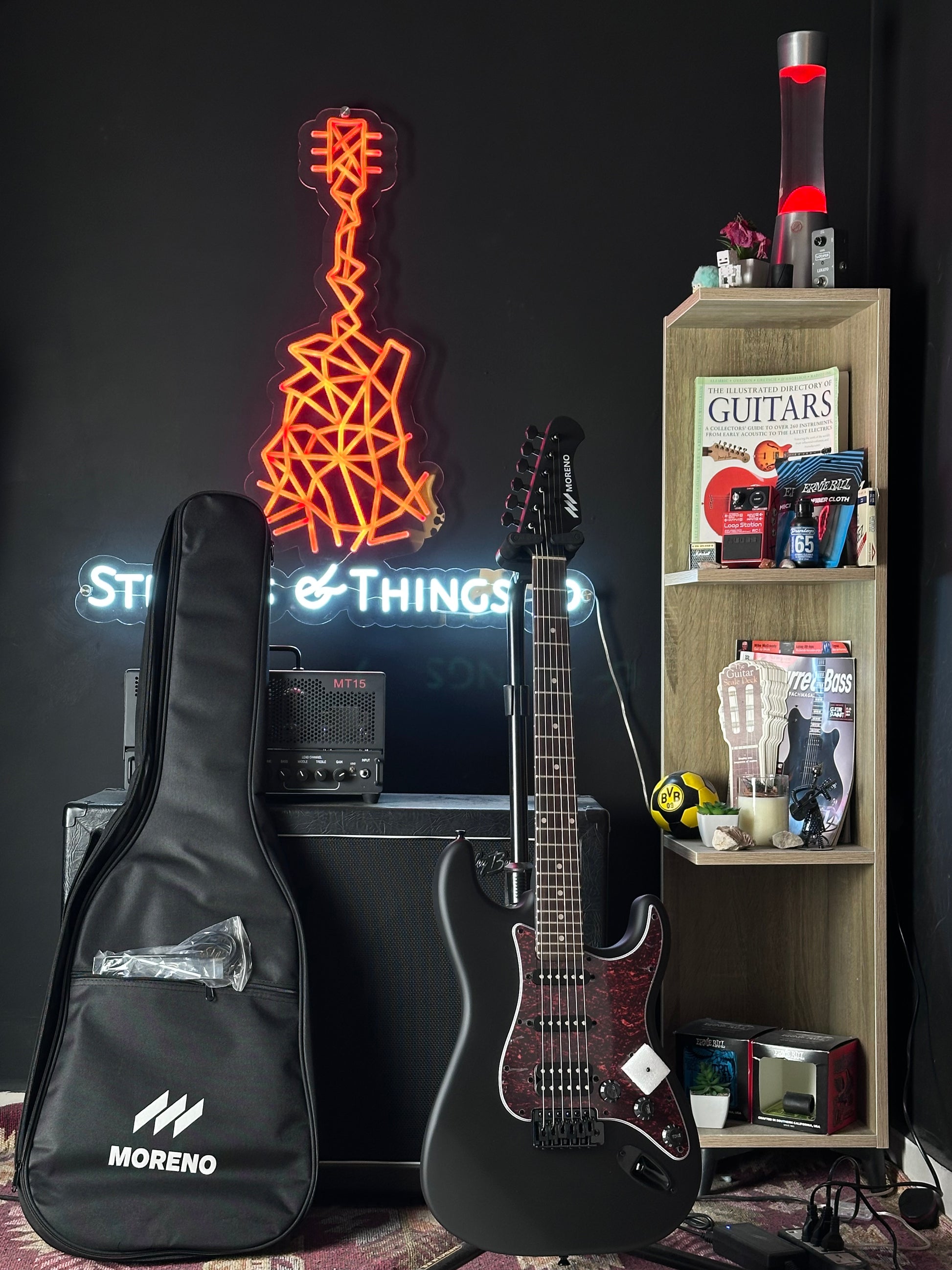 * Brand New * Moreno ST-101 HSS Matte Black/Red Electric Guitar + free bag, picks and cable