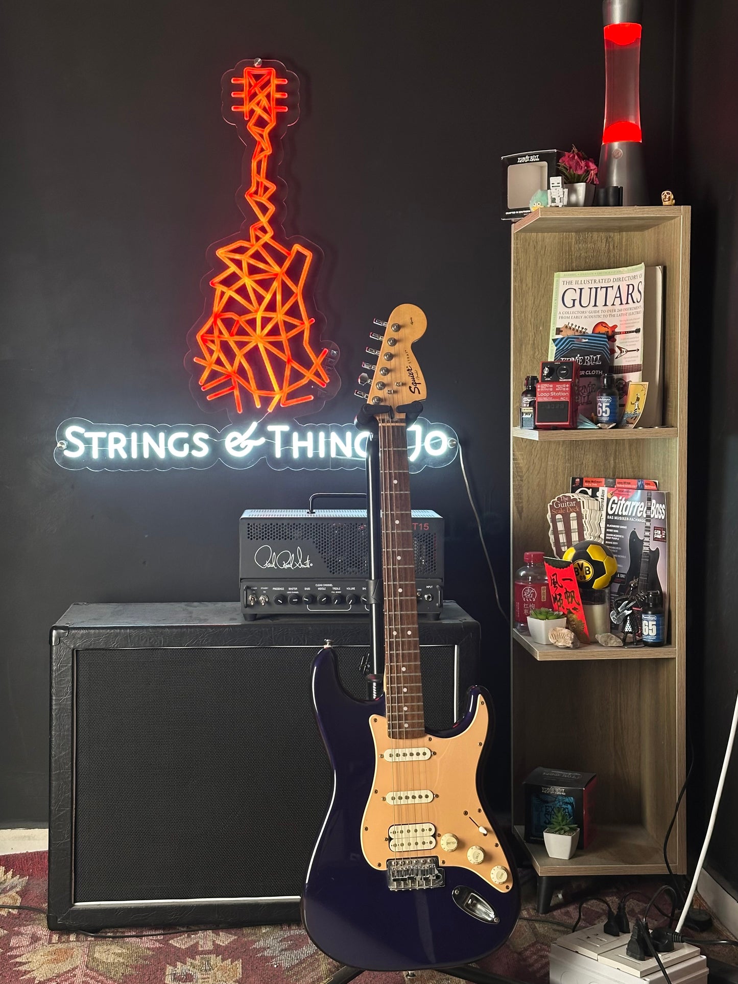 Squier HSS Affinity Series™ Stratocaster® electric guitar