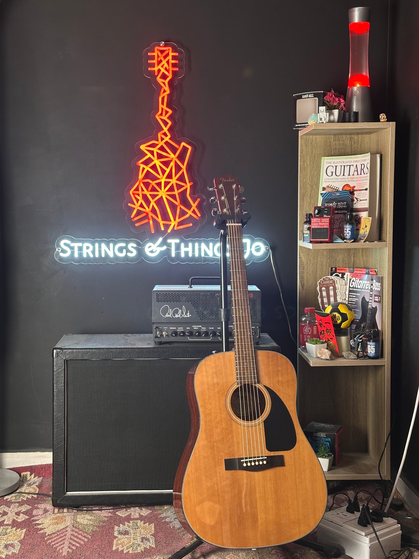 Fender CD60 V2 NAT acoustic guitar