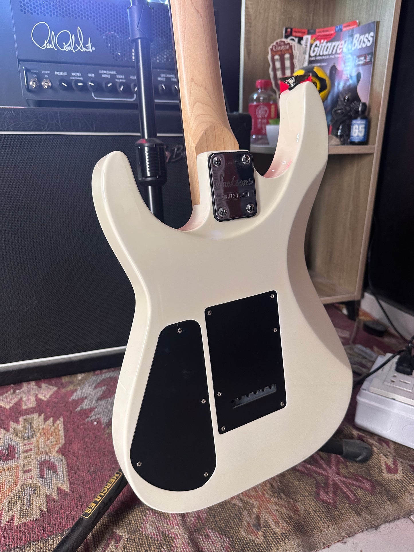 Jackson Dinky JS-11 electric guitar