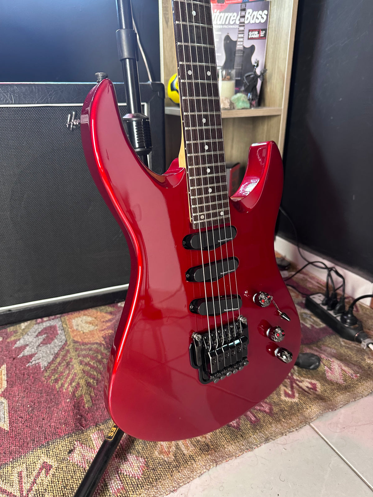Yamaha RGX211 late 80s vintage Electric Guitar upgraded with Seymour Duncan Blackouts Yamaha RGX211 late 80s vintage Electric Guitar upgraded with Seymour Duncan Blackouts