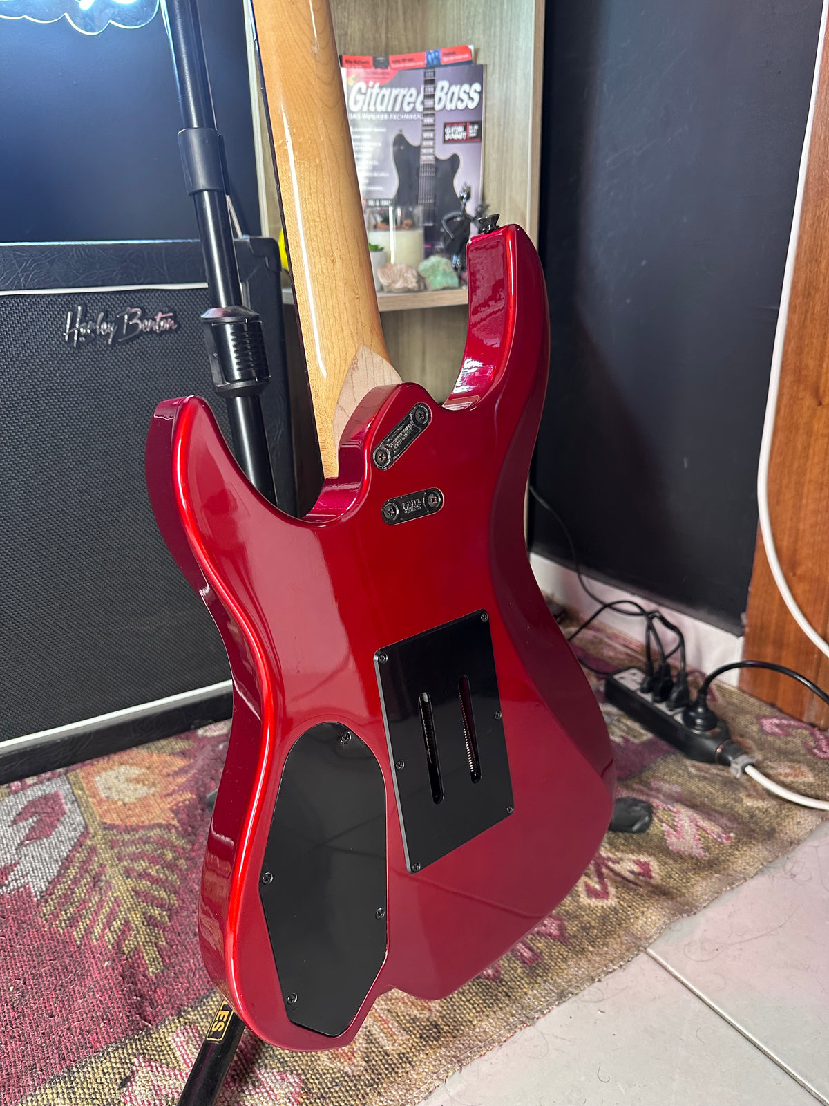 Yamaha RGX211 late 80s vintage Electric Guitar upgraded with Seymour Duncan Blackouts Yamaha RGX211 late 80s vintage Electric Guitar upgraded with Seymour Duncan Blackouts
