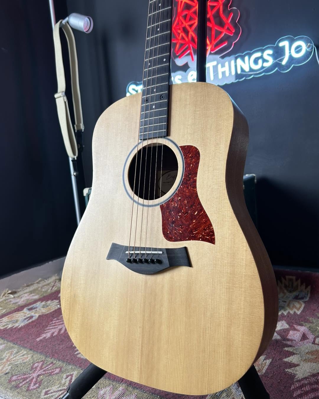 Taylor Academy Big Baby BBT Acoustic Guitar